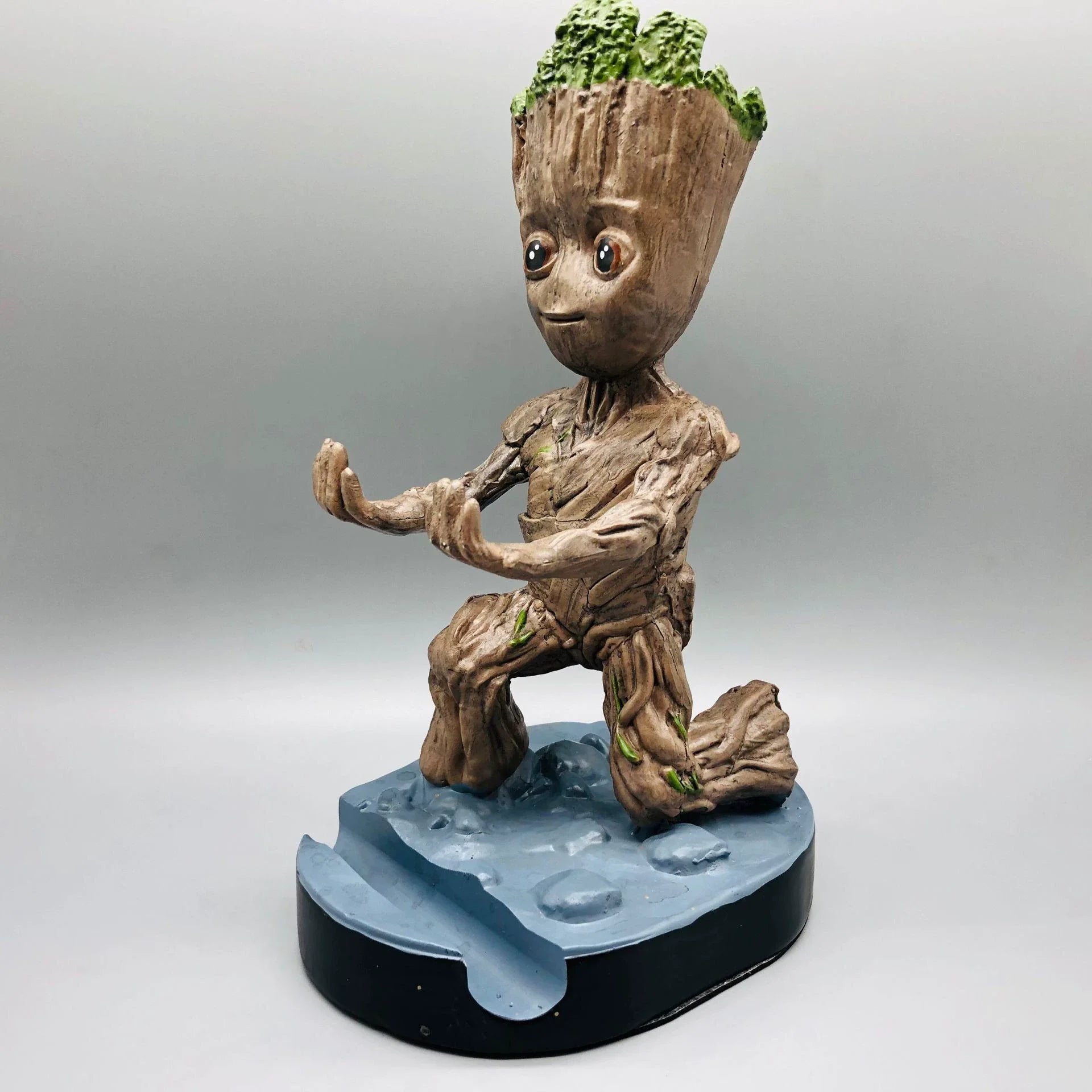 soporte para teléfono o mando de PlayStation inspirado en tus héroes favoritos como Groot, Iron Man, soldados imperiales, ¡entre muchos más!-MovilExpressShop