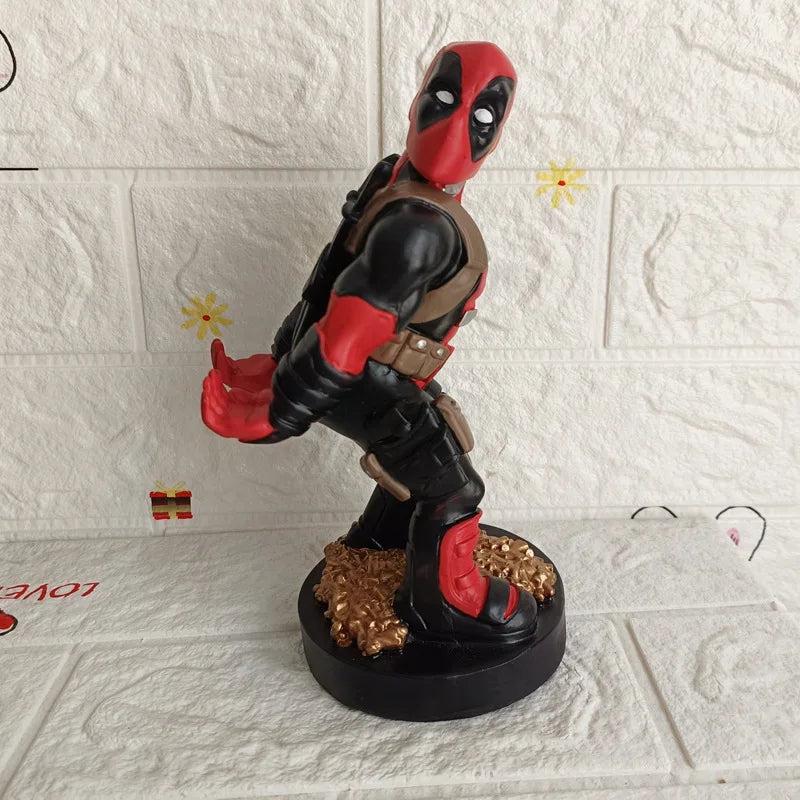 soporte para teléfono o mando de PlayStation inspirado en tus héroes favoritos como Groot, Iron Man, soldados imperiales, ¡entre muchos más!-MovilExpressShop