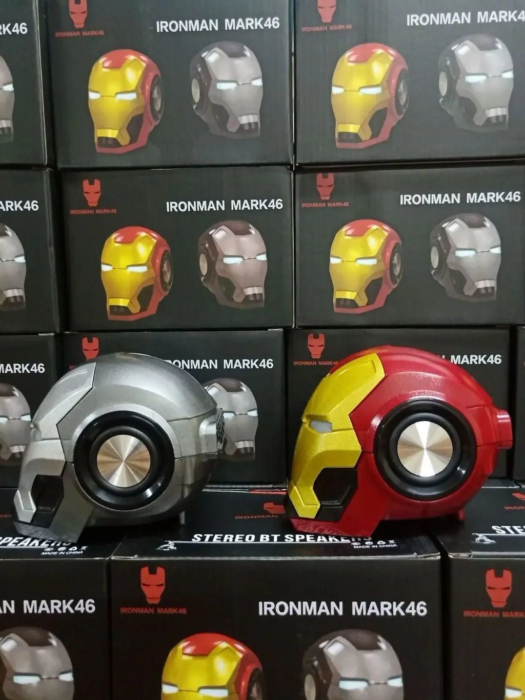 Marvel Los Vengadores Spiderman Iron Man Dibujos animados creativos Mini subwoofer Altavoz Bluetooth Personalizado Anime Película Audio Regalo