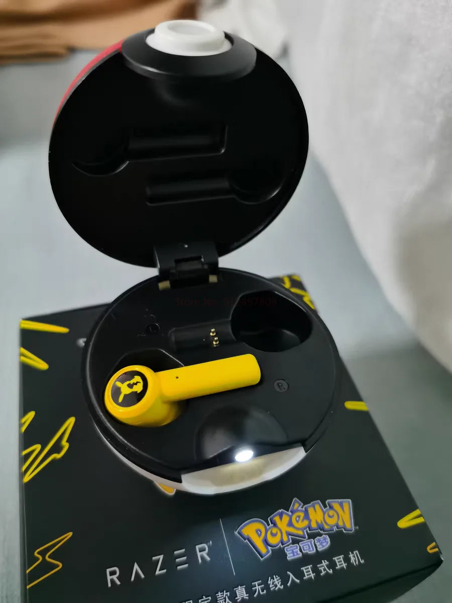 Pokemon Pikachu auriculares inalámbricos Bluetooth 5,0 auriculares Control táctil micrófono regalos universales deporte reducción de ruido-MovilExpressShop