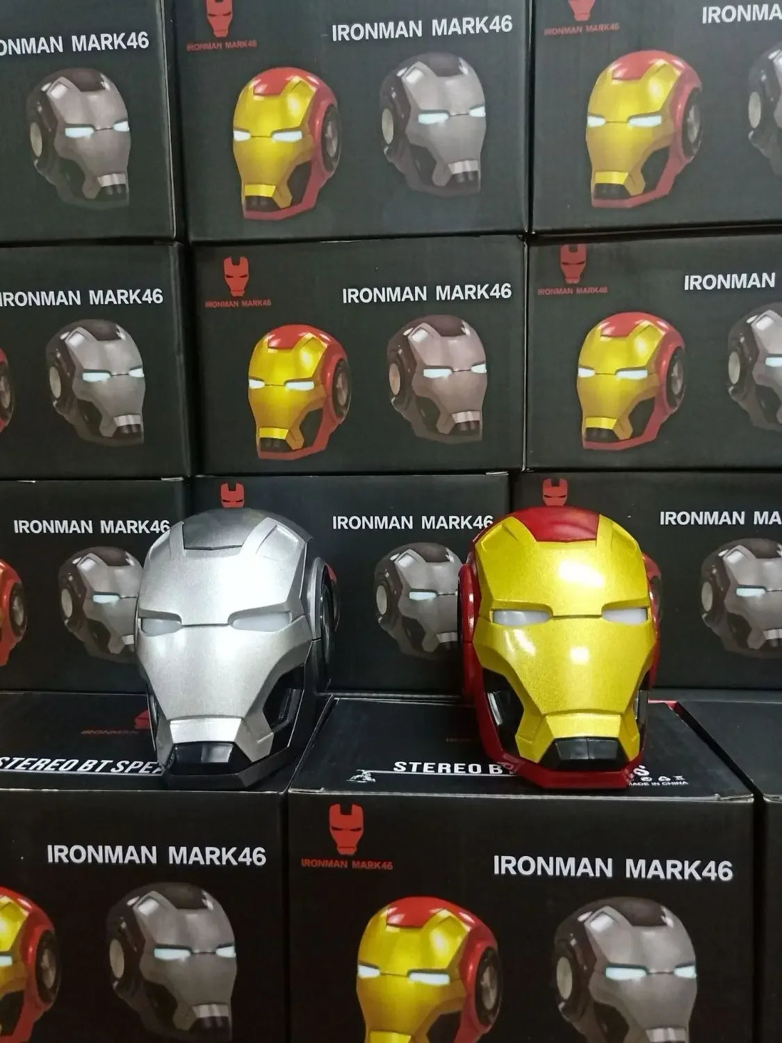 Marvel Los Vengadores Spiderman Iron Man Dibujos animados creativos Mini subwoofer Altavoz Bluetooth Personalizado Anime Película Audio Regalo